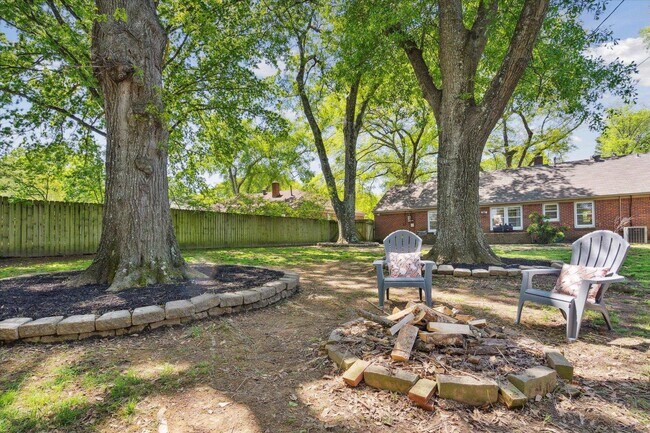 Building Photo - 336 McElroy Rd