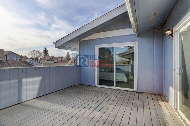 Building Photo - 8487 Everett Way