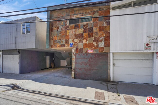 Building Photo - 20456 Pacific Coast Hwy