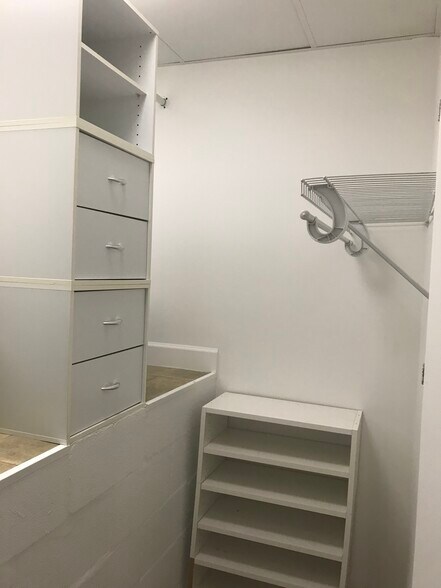 Large walk-in closet - 128 Woodmont Blvd