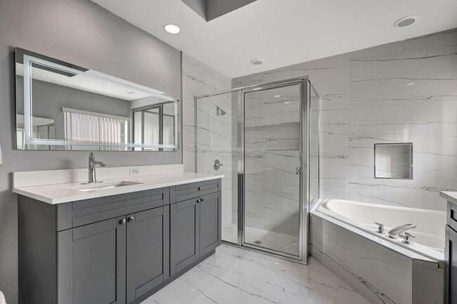 Building Photo - 4190 Bahia Isle Cir