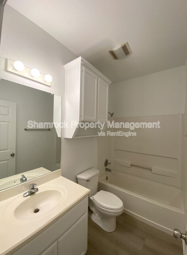 Building Photo - 3061 Clydesdale Way