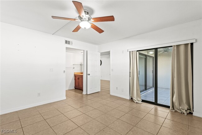 Building Photo - 1429 Cape Coral Pkwy W