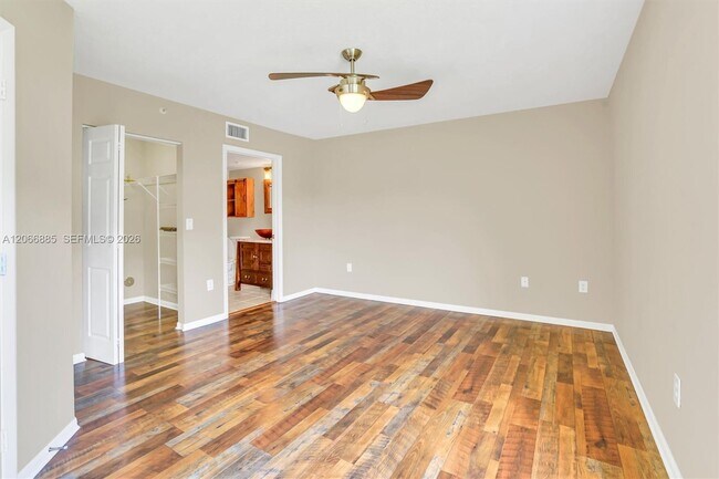 Building Photo - 9537 Weldon Cir