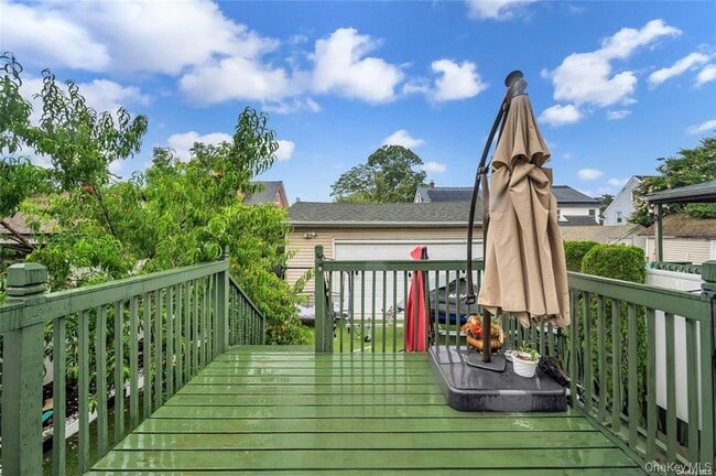 Building Photo - 109-21 215th St