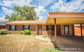 Building Photo - 4628 Kemper St