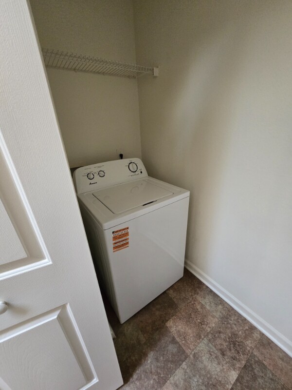 Building Photo - 810 Brassie Ln