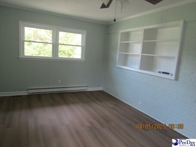 Building Photo - 1743 Williamsburg Cir