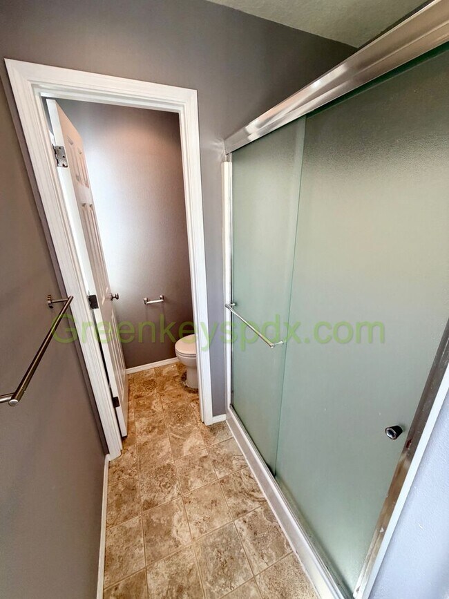 Building Photo - Awesome 3-bedroom 2.5-bathroom house in Arbor Roses Neighborhood in Hillsboro