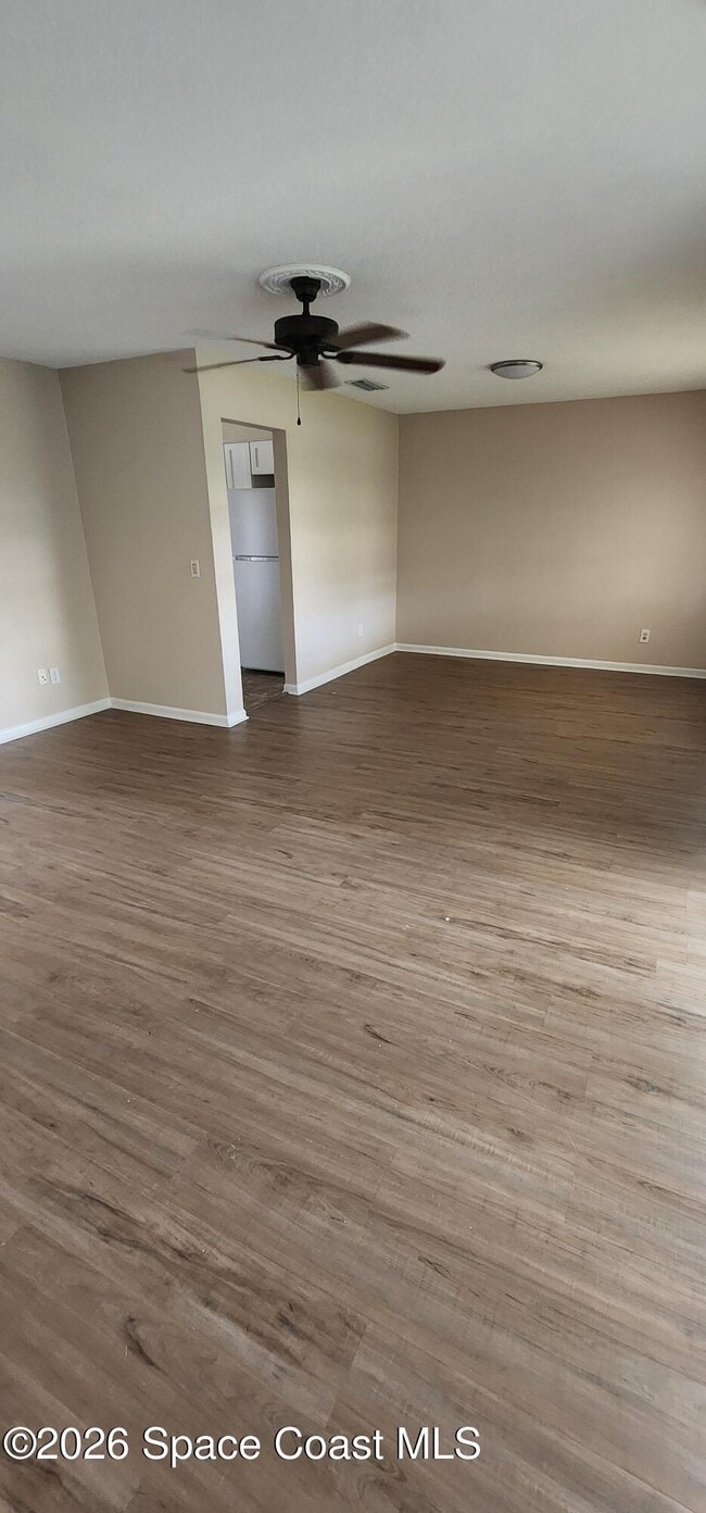 Building Photo - 1003 Coronado Dr