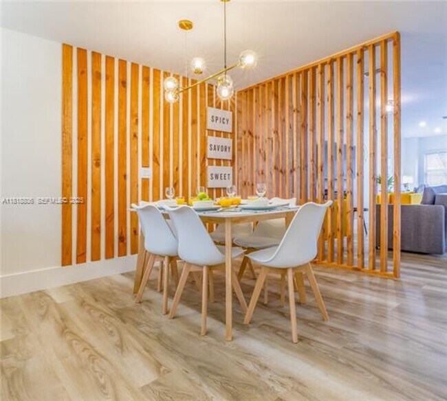 Building Photo - 1762 NW 15th St