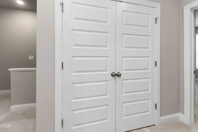 Building Photo - 1245 S Blount St