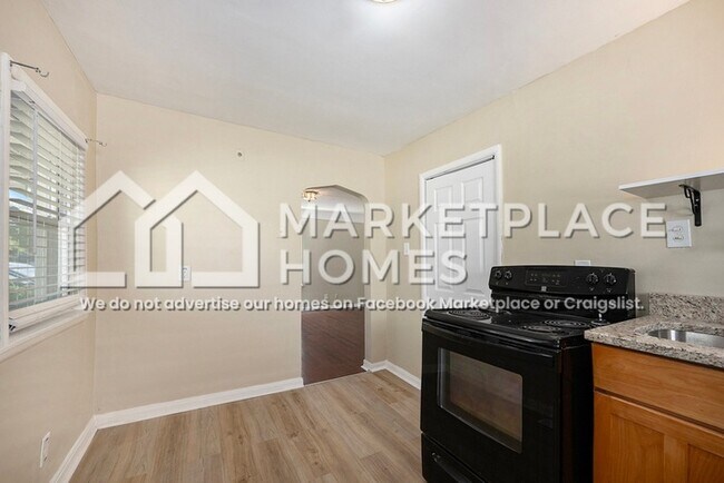 Building Photo - 8212 Timken Ave