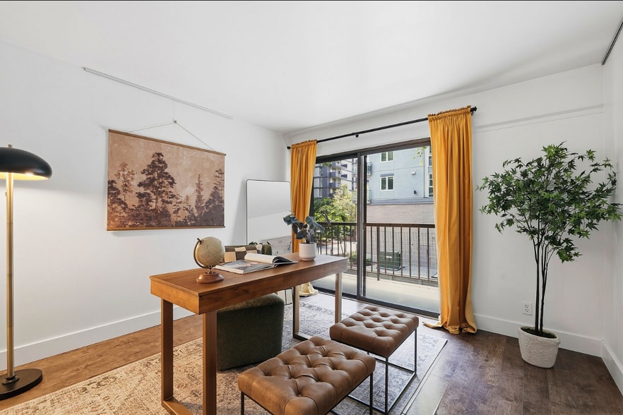 Guest Bedroom/Office - 500 N St