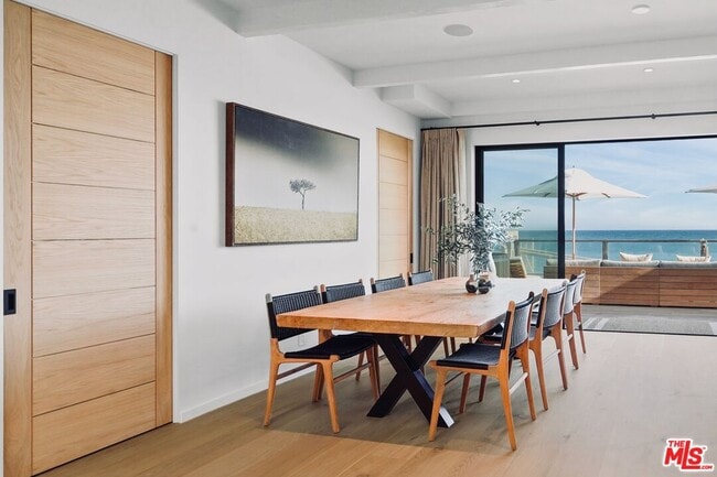 Building Photo - 31376 Broad Beach Rd