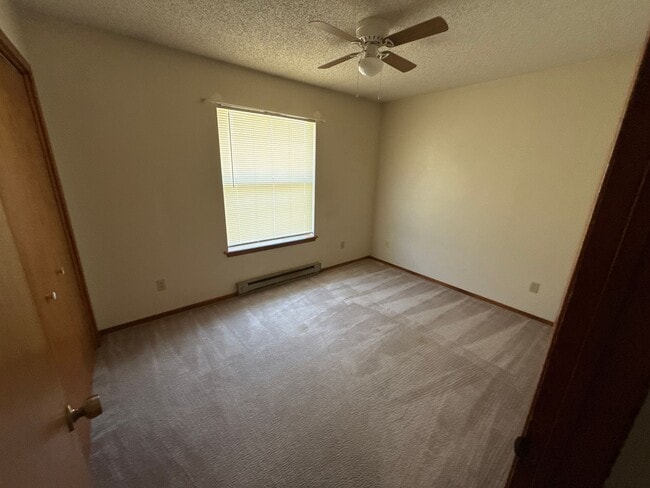Building Photo - TRIPLE C - 1517