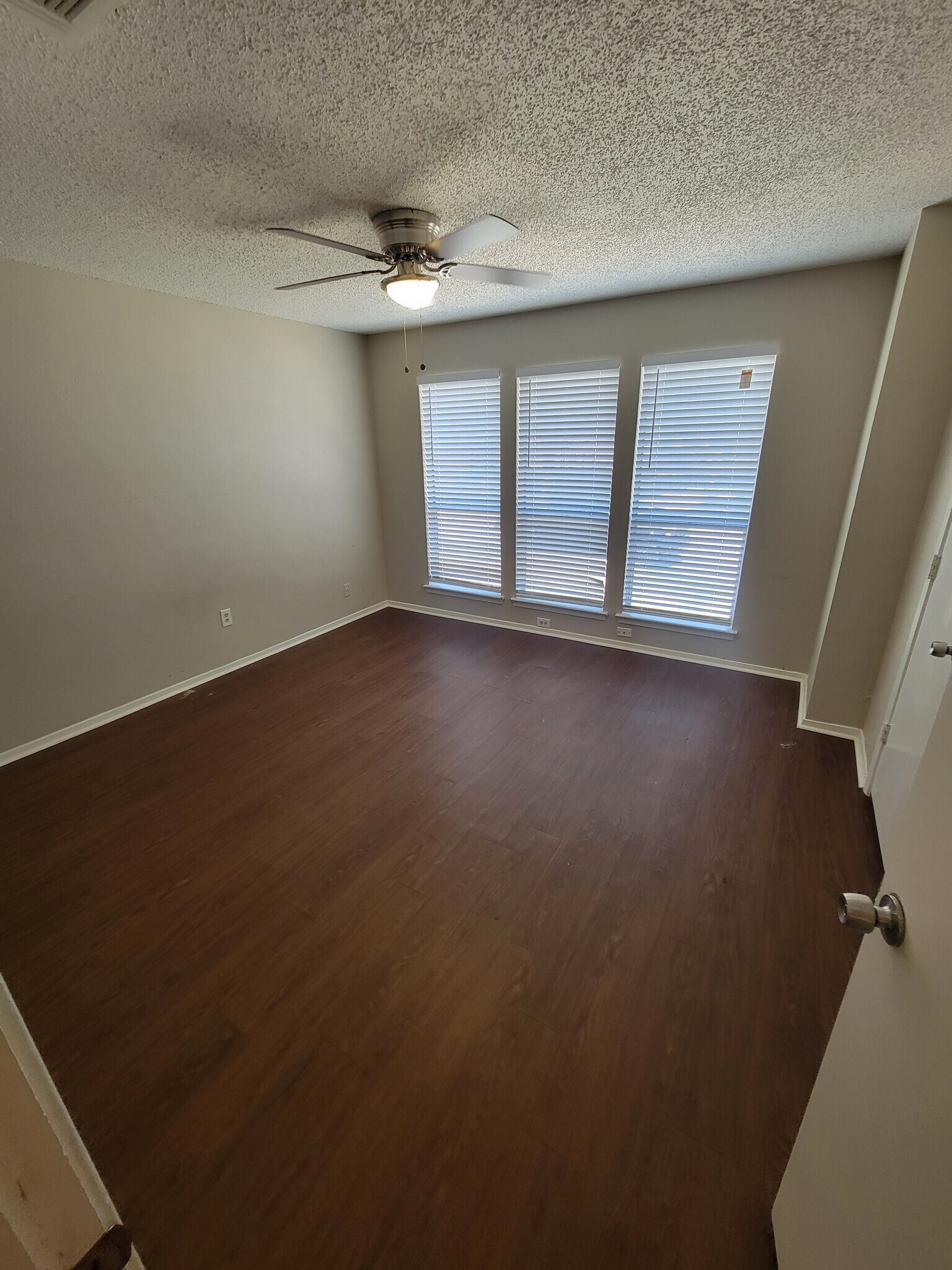 Building Photo - 612 Lillard Rd