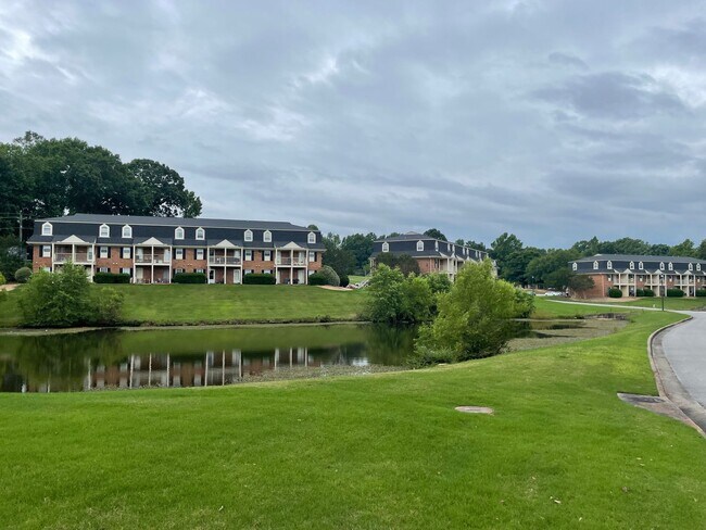 Building Photo - The Brookes Condos, Unit 05-02