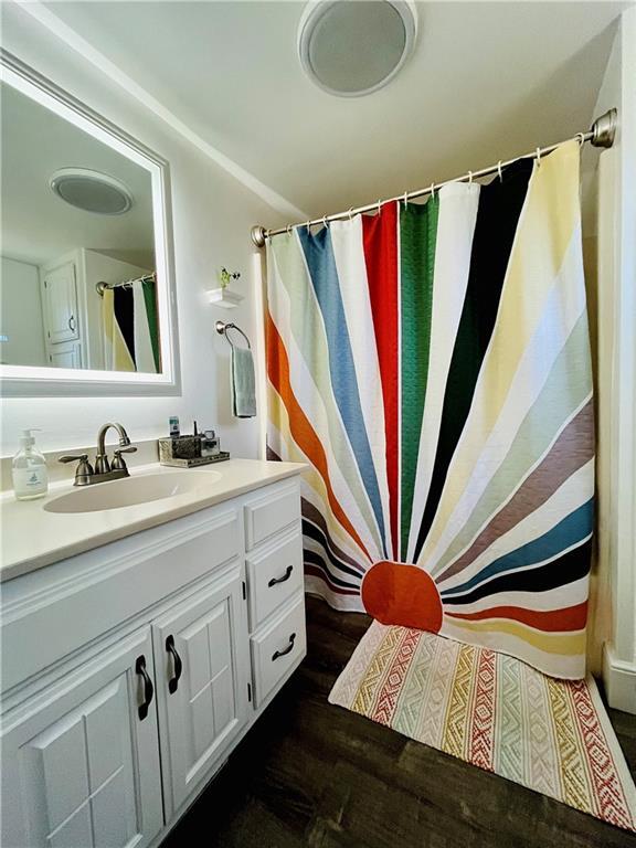 Building Photo - 109 Rogers Ave