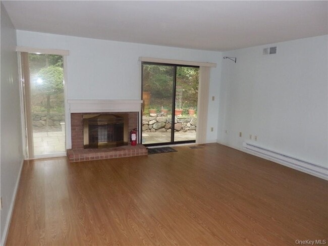 Building Photo - 132 B Heritage Hills