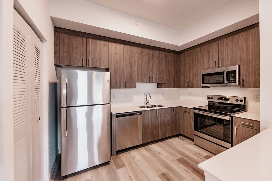 Building Photo - Sonata Apartments