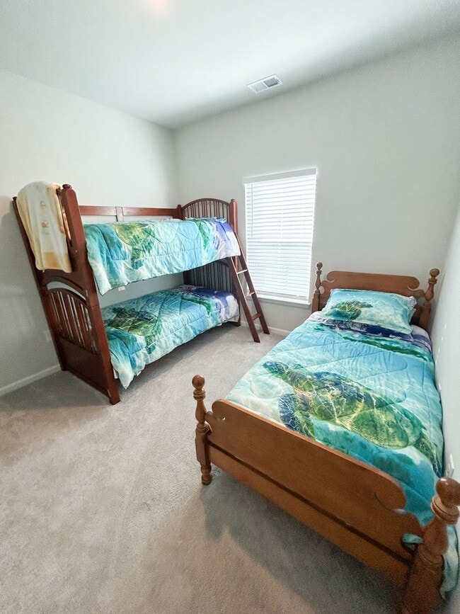 Building Photo - Lovely Furnished Home - $200 Off 1st Month Rent (Upon Approval)