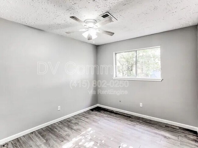 Building Photo - 1204 McDugald Rd