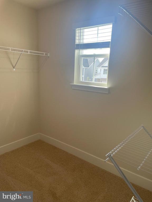 Building Photo - 107 Haida Ln