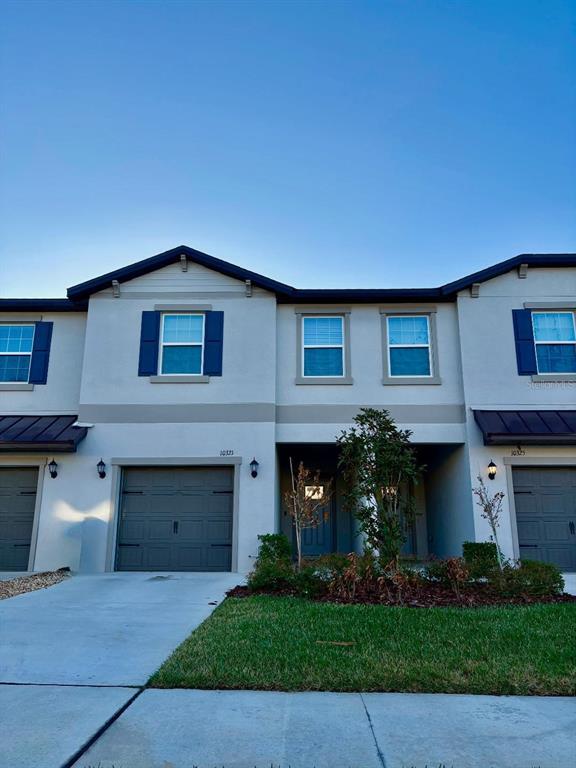 Building Photo - 10321 Trumpet Honeysuckle Wy