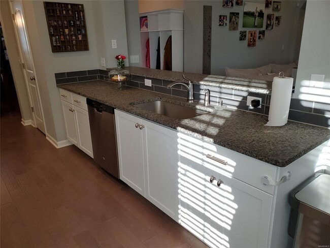 Building Photo - 9407 Cres Lodge Cir