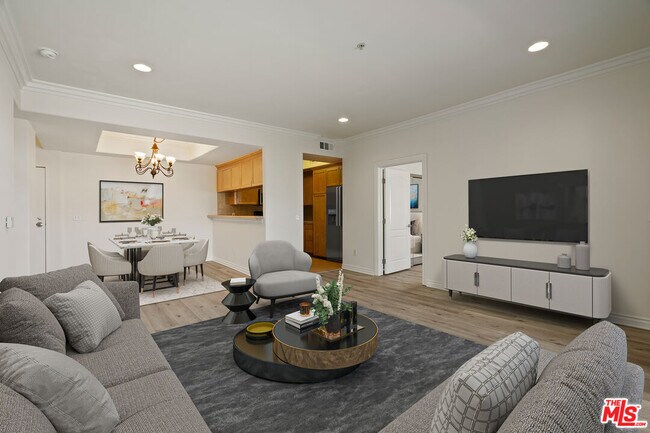 Building Photo - 3328 Oakhurst Ave