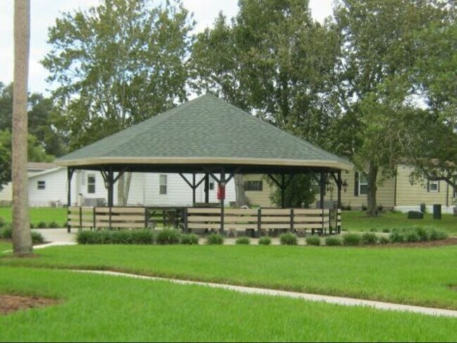 Building Photo - 54 Kings Way