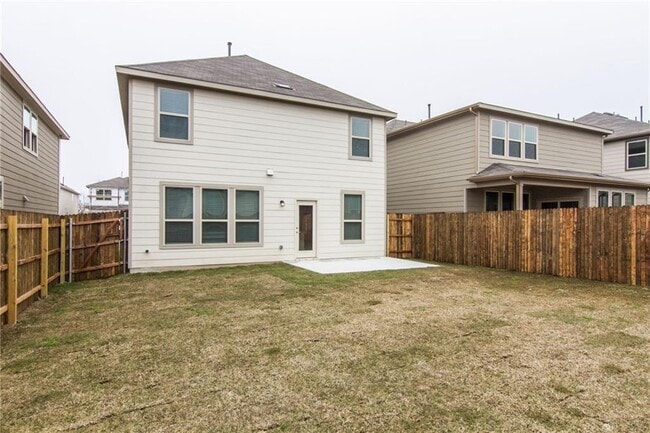 Building Photo - 15912 Windroot St