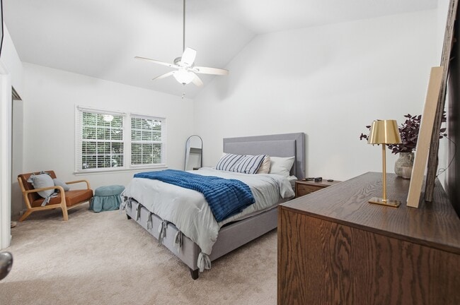 Building Photo - 1305 Tuckaway Reach