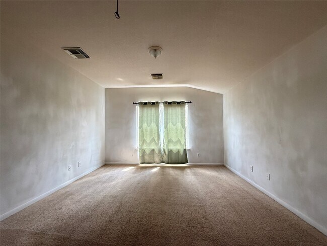 Building Photo - 17927 Branch Creek Dr