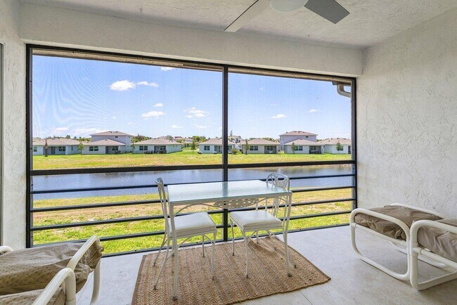 Building Photo - 5850 Sugar Palm Ct