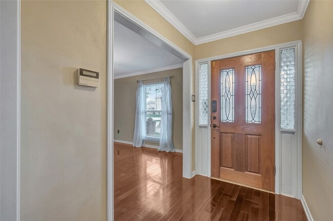 Building Photo - 1710 San Sebastian Ln