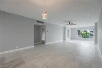 Building Photo - 2244 Winkler Ave
