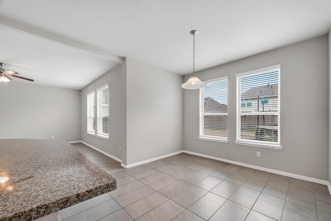 Building Photo - 2903 Painted Sunrise Trail