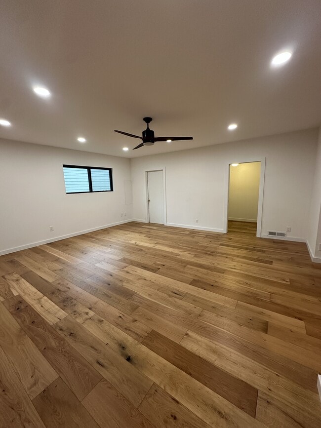 Building Photo - 7910 133rd Ave NE