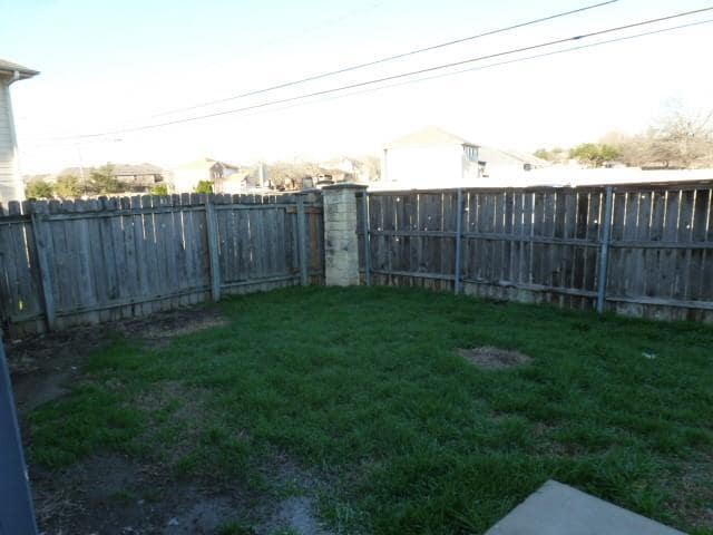 Building Photo - 2867 Southampton Way