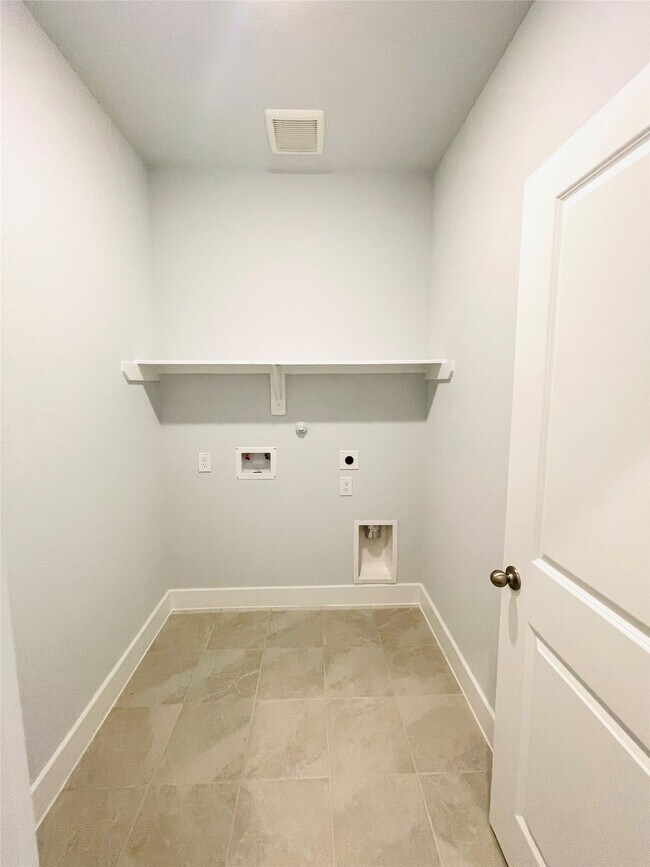 Building Photo - 216 Catalina Cove Dr