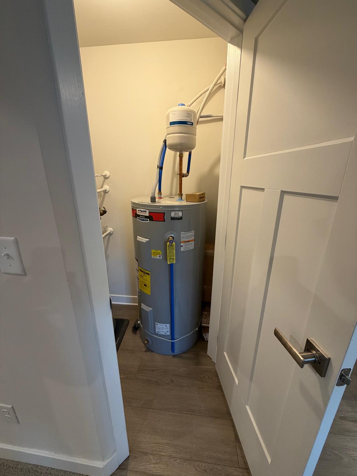 Building Photo - Room in Townhome on Cramerton Mills Pkwy