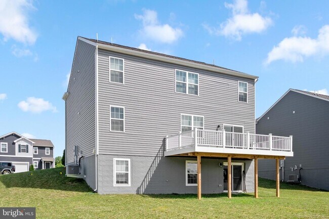 Building Photo - 504 Harper Dr