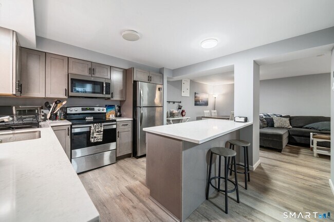 Building Photo - 103 Martin Rd