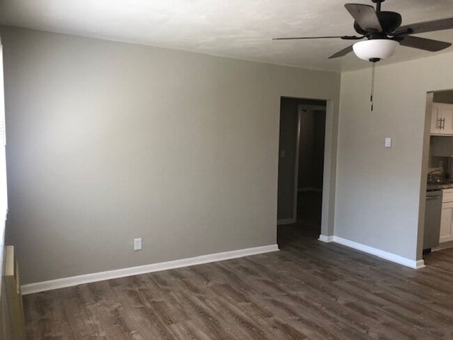 Building Photo - 1014 Woronoca Ave