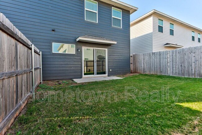 Building Photo - 8923 NW 109th Terrace
