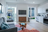 Building Photo - 38 Hichborn St