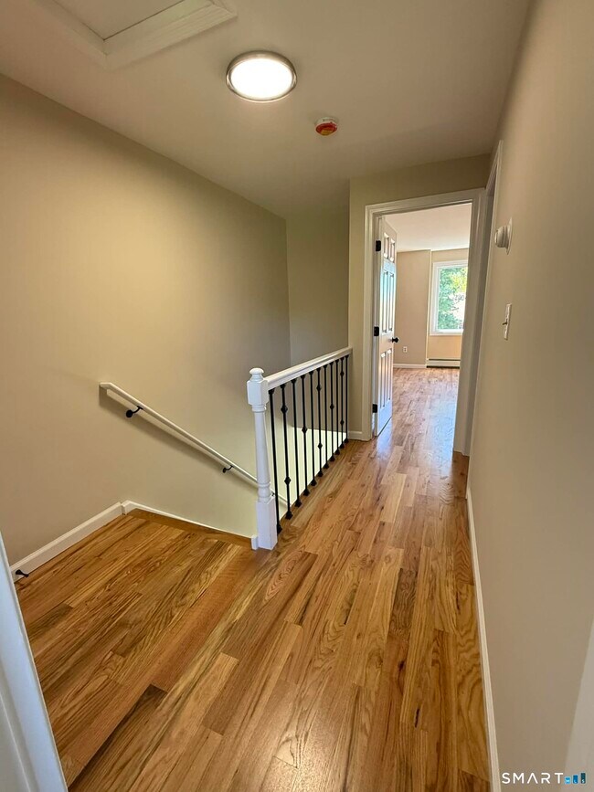 Building Photo - 1001 Old Colony Rd