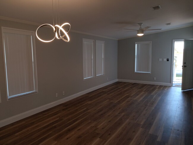 Building Photo - 55+ Community!!! Available May 23, 2025